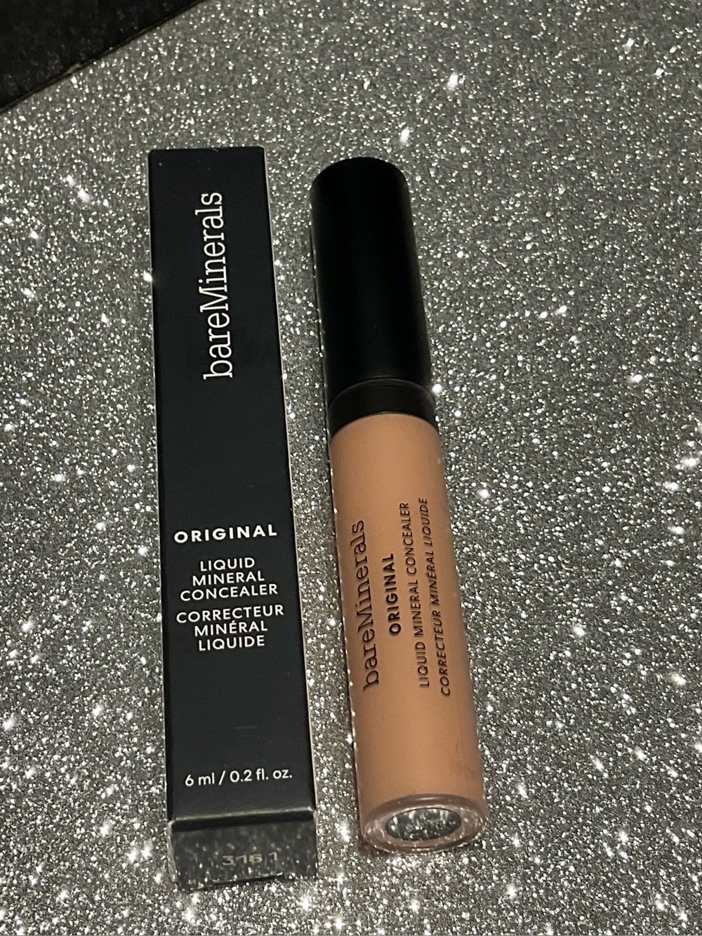 bareMinerals Original Liquid Mineral Concealer — Light 2C